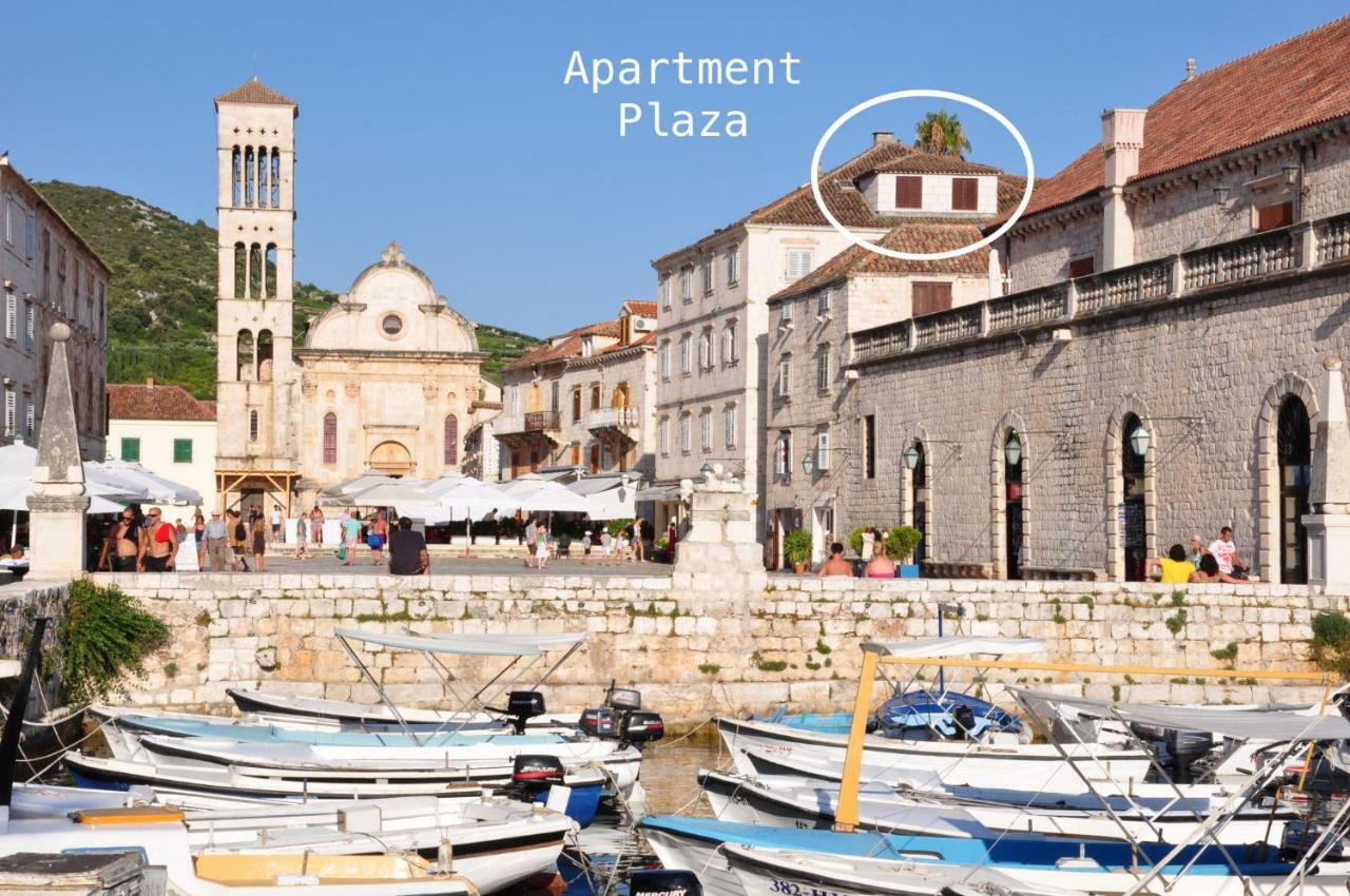 Apartment Plaza Hvar Town Eksteriør billede